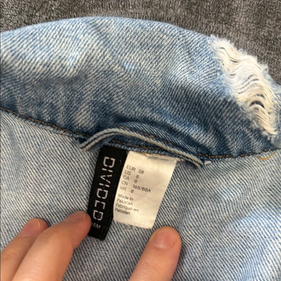 Divided Ripped Light Blue Jean Jacket - Picture 3 of 4